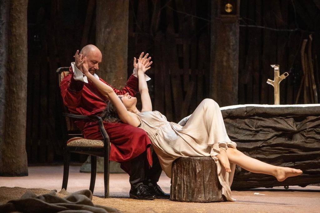 Premijera predstave ʺTena-kronika raspada jedne ljepoteʺ oduševila Požežane