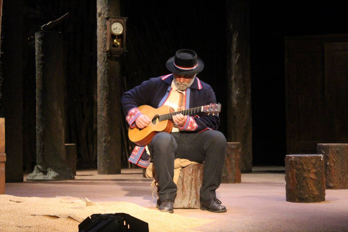 Premijera predstave ʺTena-kronika raspada jedne ljepoteʺ oduševila Požežane