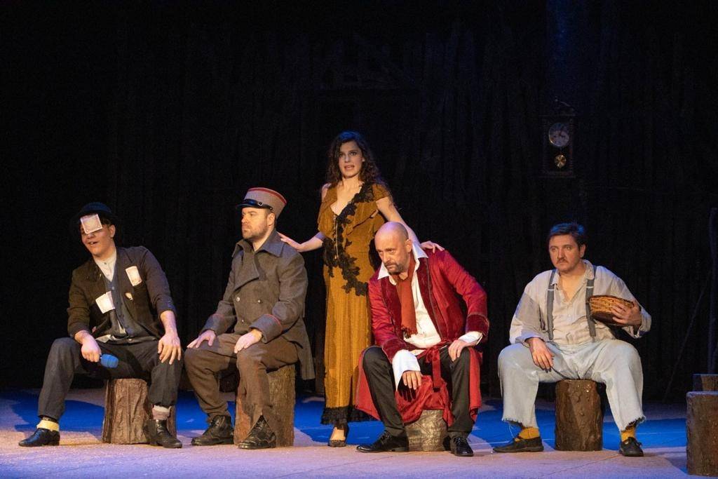 Premijera predstave ʺTena-kronika raspada jedne ljepoteʺ oduševila Požežane