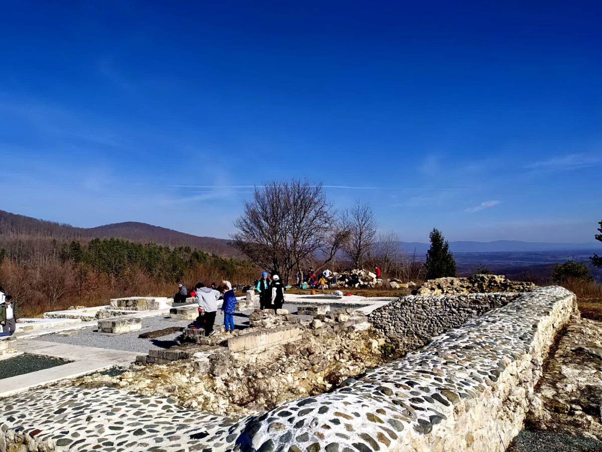 Planinarsko-edukativni izlet ʼʼGojzericaʼʼ i ʼʼPegazaʼʼ na Rudine