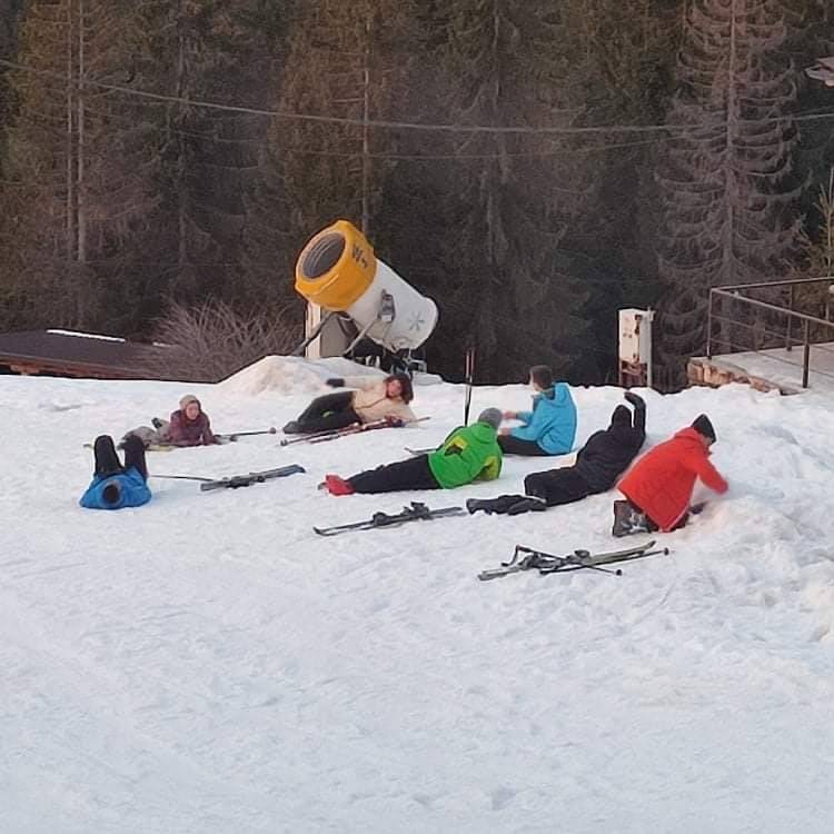 Katolička osnovna škola: Škola skijanja na Vlašiću