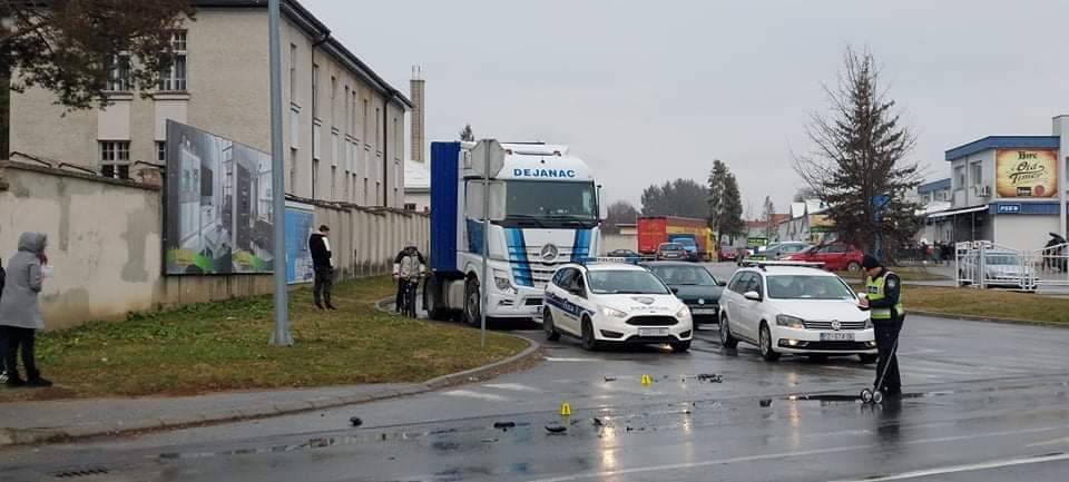 PROMETNA NESREĆA U POŽEGI: Sudarili se kamion i osobni automobil