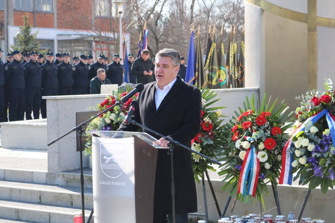 PREDSJEDNIK MILANOVIĆ U PAKRACU: Ne slavimo rat nego hrabrost i odvažnost