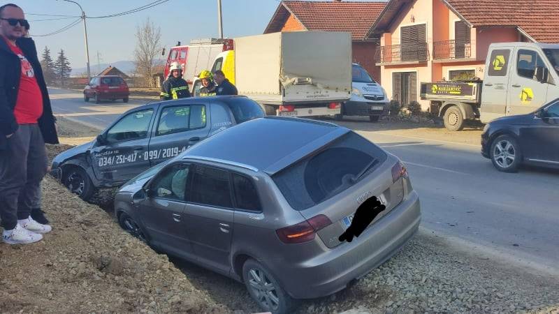 Teška prometna nesreća na ulazu u Veselu