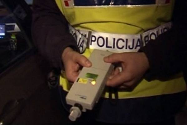 Požežanin (56) odbio alkotest, a zatim nekoliko sati kasnije policiji slao uvredljive e-mailove