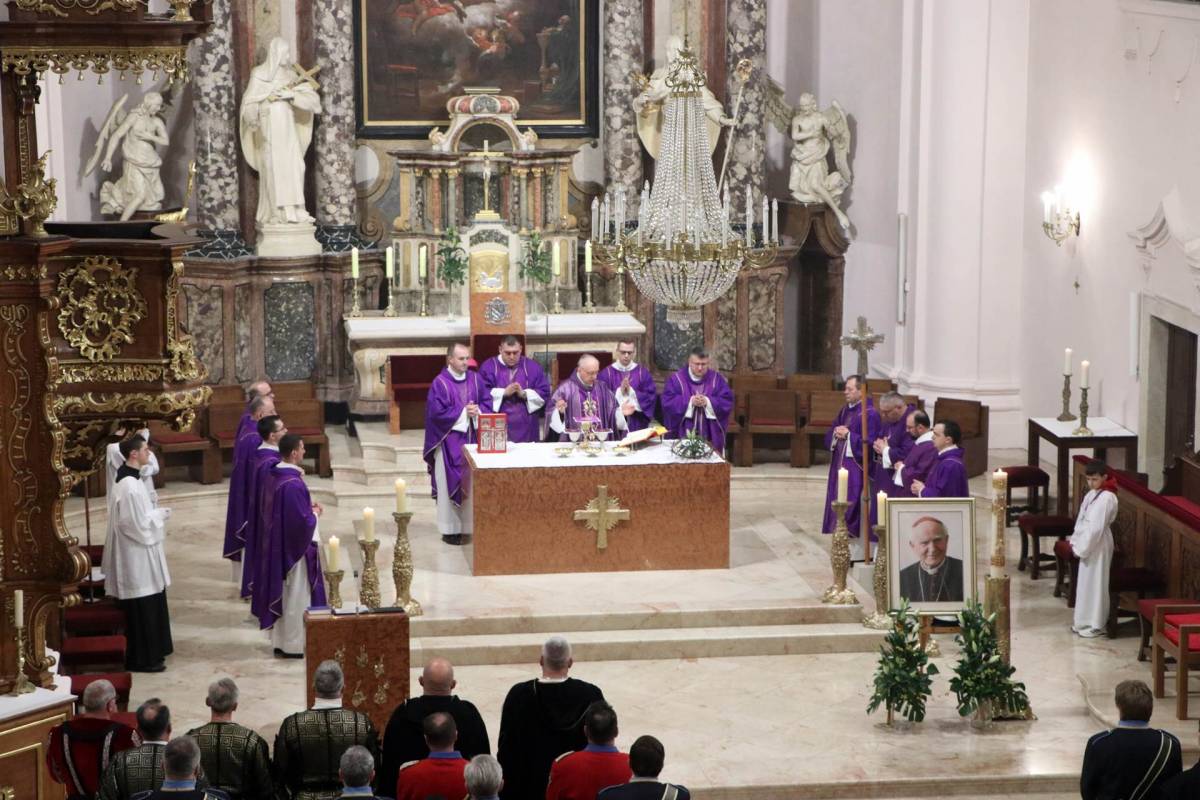 Dvadeseta obljetnica smrti kardinala Franje Kuharića u Požegi