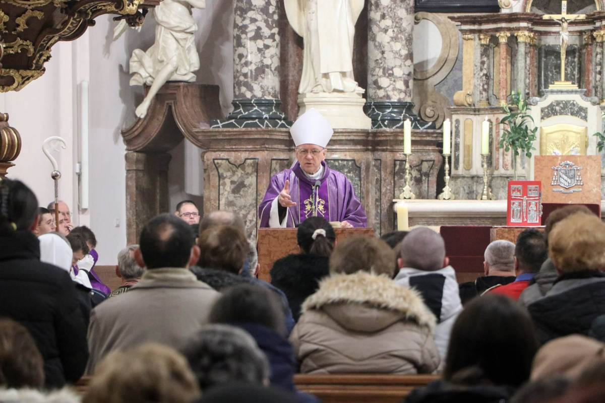 Dvadeseta obljetnica smrti kardinala Franje Kuharića u Požegi