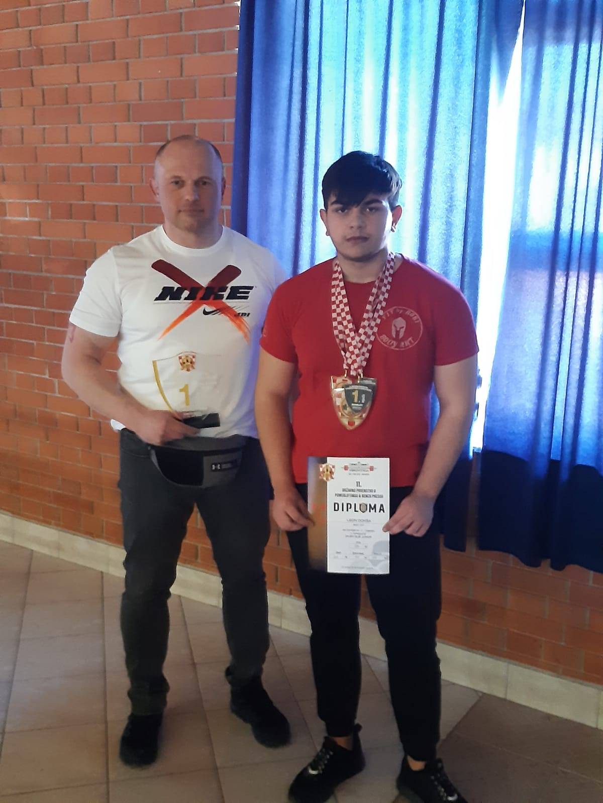 Leon Dokša iz Body art-a treću godinu za redom najbolji kadet Hrvatske u powerliftingu