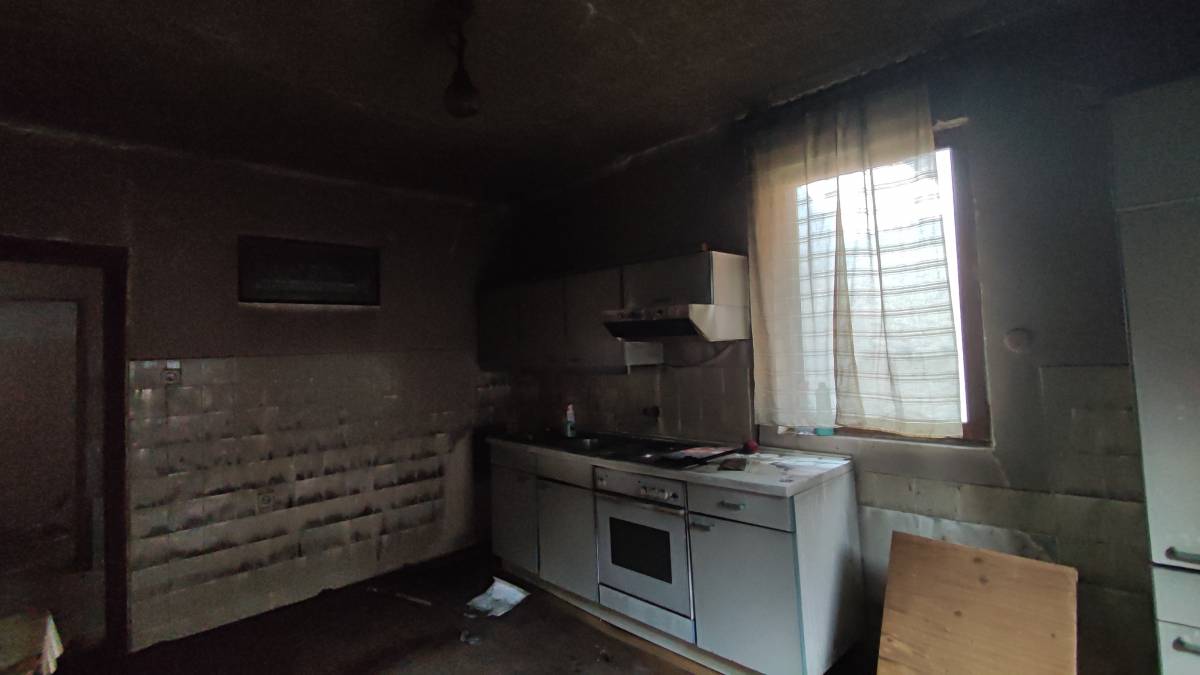 NESREĆA U PLETERNICI: Obitelj Kolobarić u sinoćnjem požaru ostala bez gotovo svega