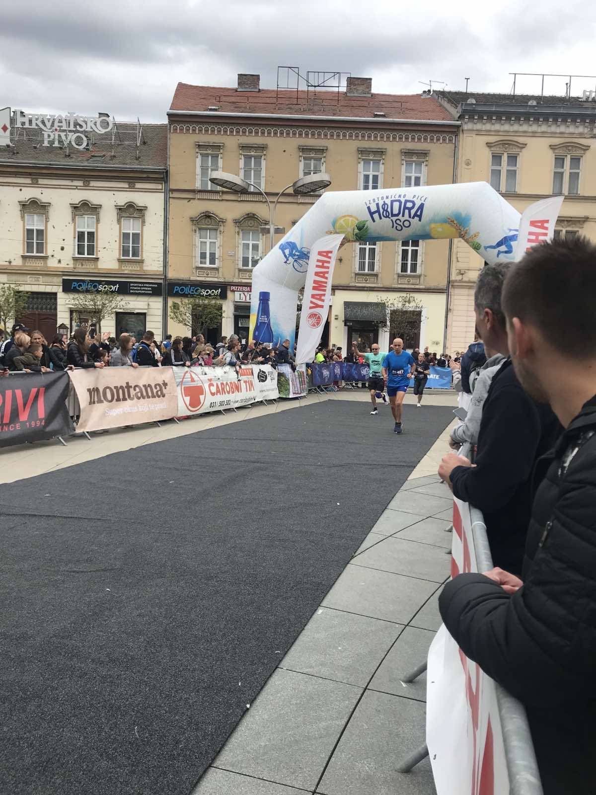 Vinko Pisarović i Marijan Brus istrčali Osječki Ferivi maraton