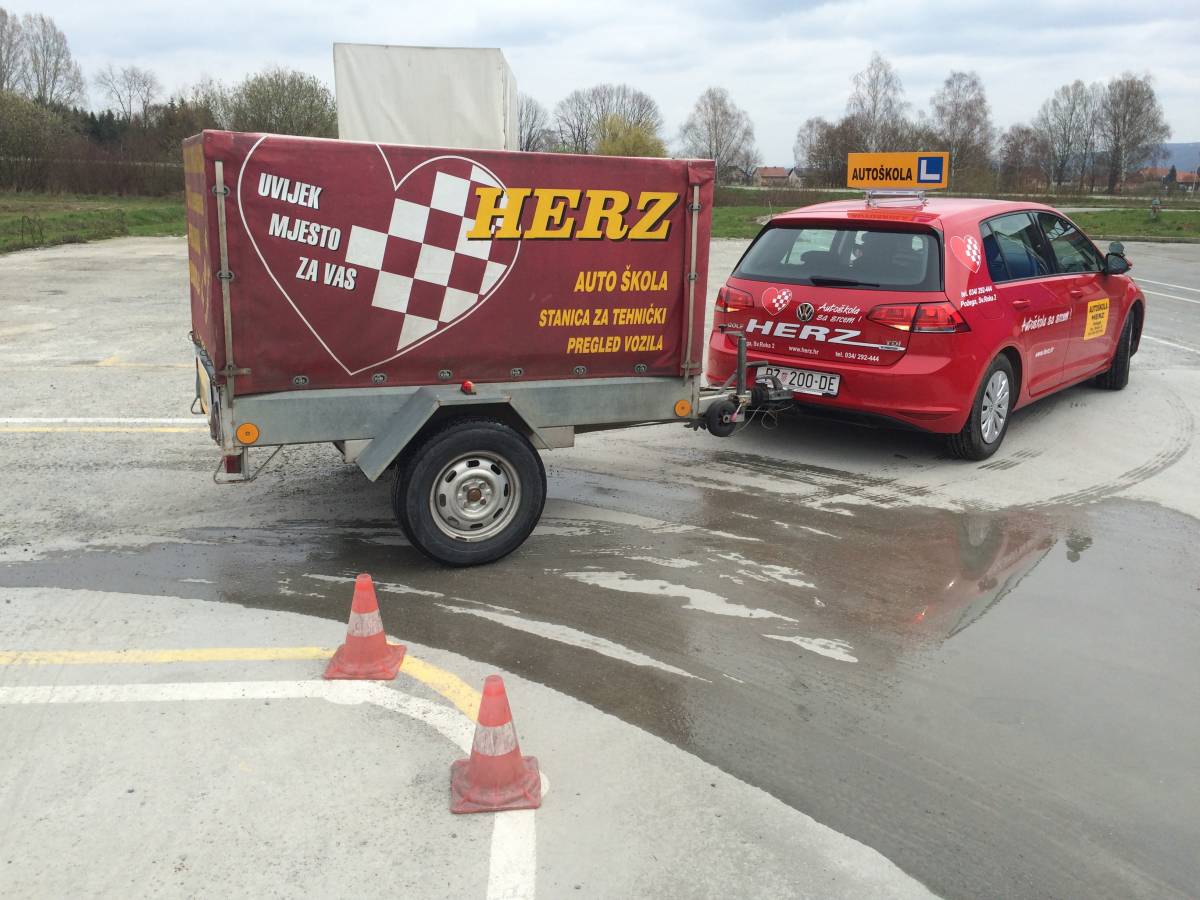 NAJSTARIJA AUTOŠKOLA U PSŽ: U autoškoli Herz osposobljeno je više od 55 500 vozača