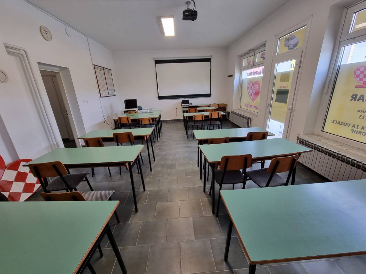 NAJSTARIJA AUTOŠKOLA U PSŽ: U autoškoli Herz osposobljeno je više od 55 500 vozača