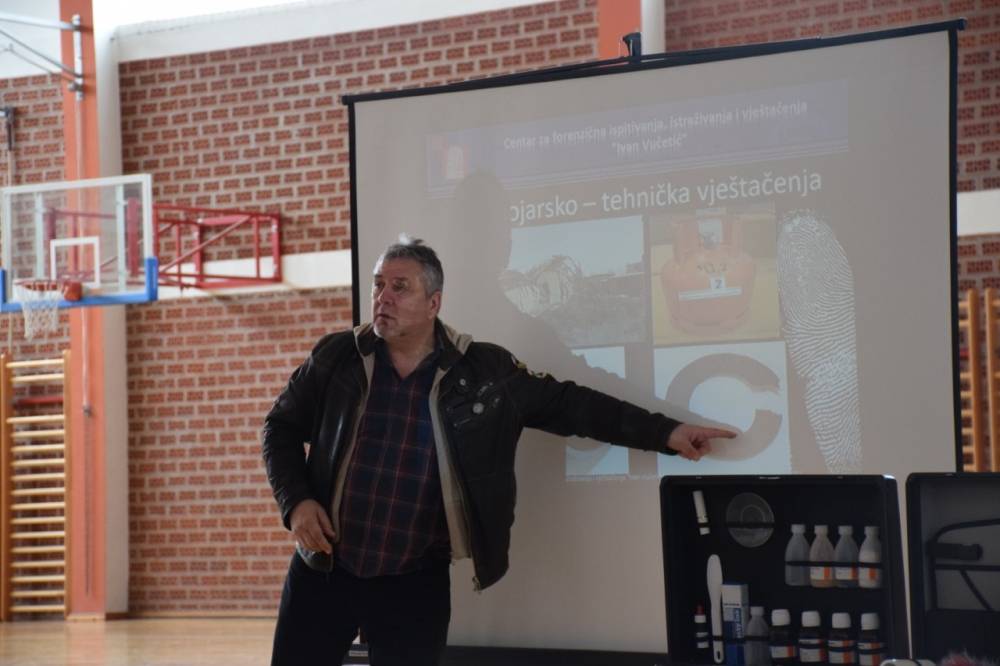 Održana CSI radionica u kaptolačkoj školi