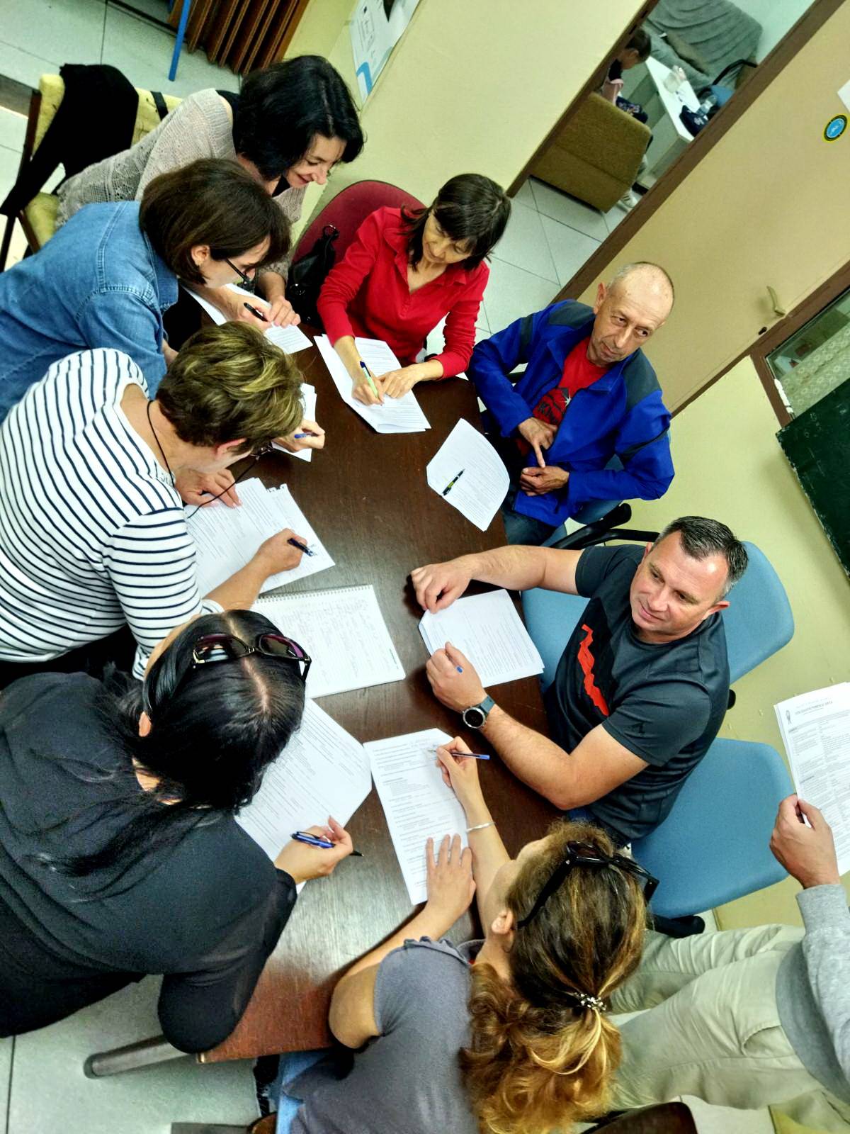 Završila je 4. Opća planinarska škola u HPD Gojzerica Požega