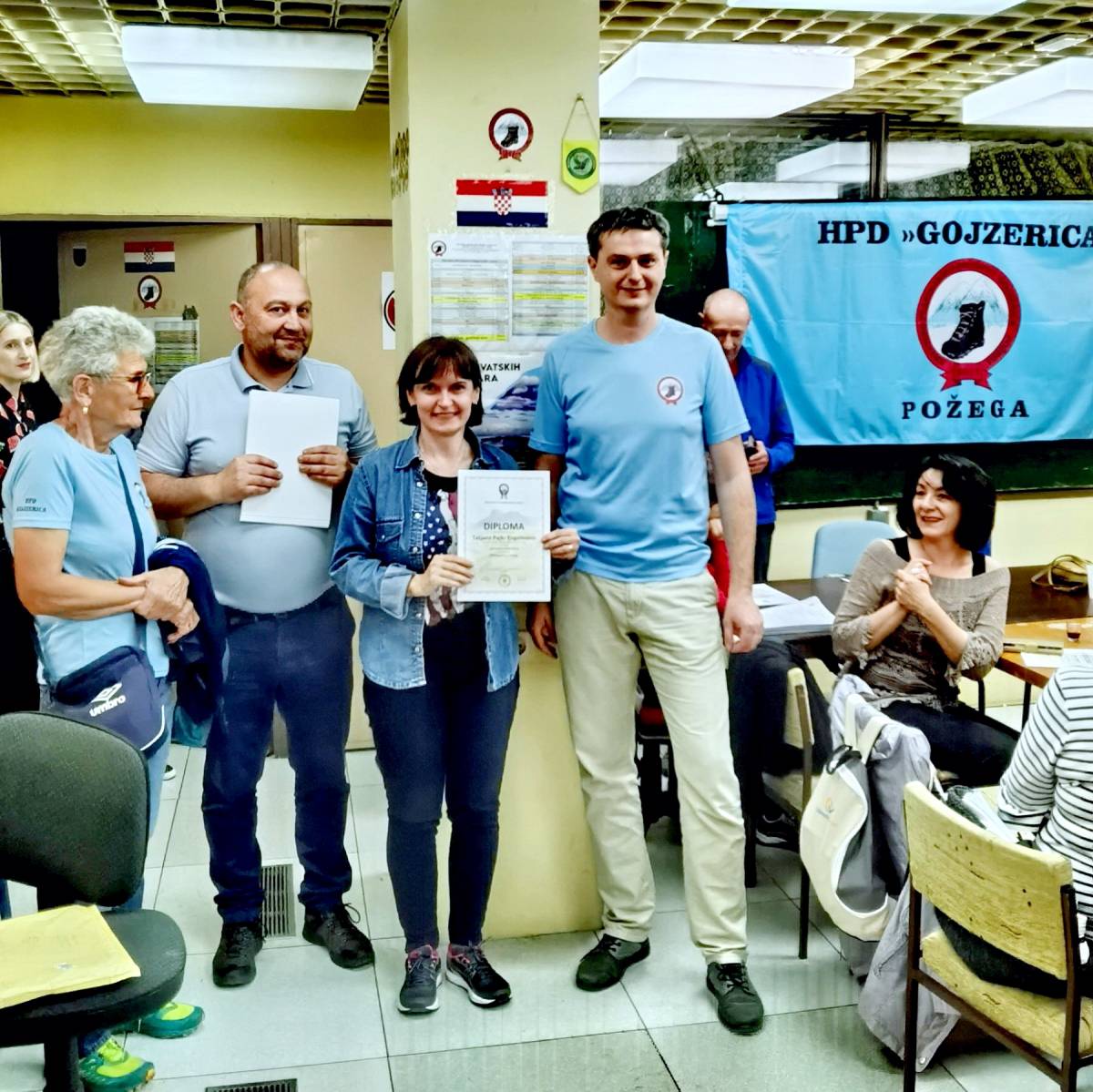 Završila je 4. Opća planinarska škola u HPD Gojzerica Požega