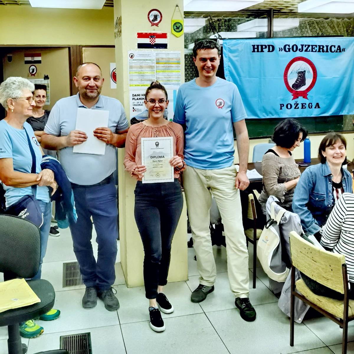 Završila je 4. Opća planinarska škola u HPD Gojzerica Požega