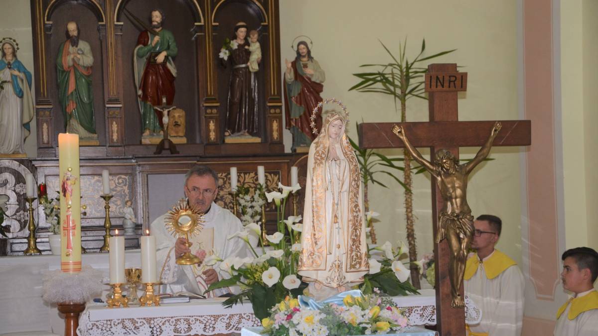 Proslavljen blagdan Gospe Fatimske u Sl. Brodu i okolici