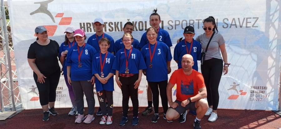 Učenici OŠ Julija Kempfa osvojili 7 medalja na državnom prvenstvu Školskih sportskih društava učenika s intelektualnim teškoćama u Poreču