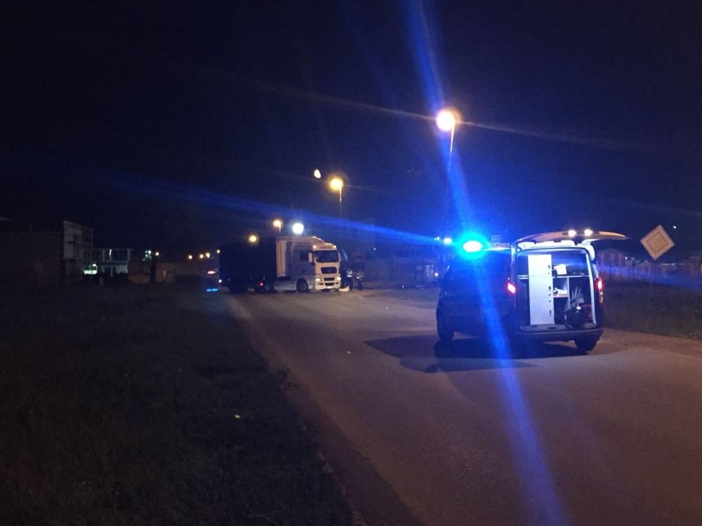 Jedna osoba smrtno stradala u prometnoj nesreći noćas u Požegi