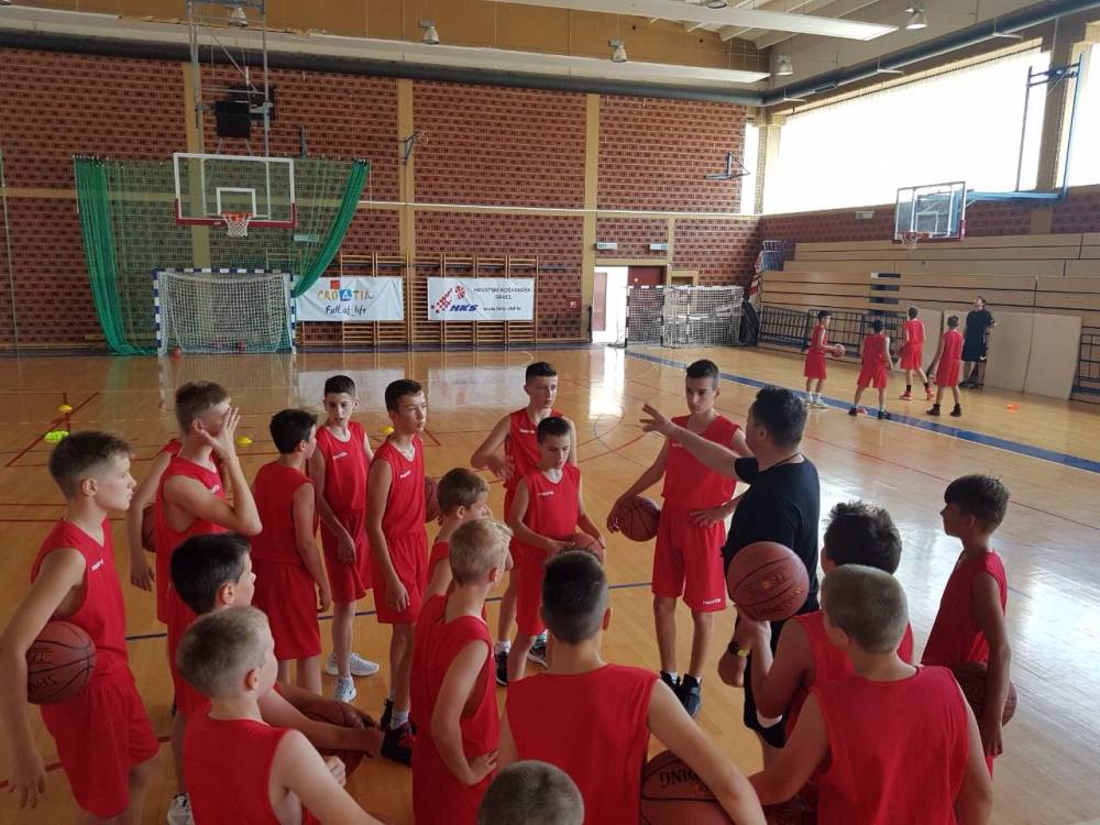 Košarkaški klub Požega na ljetnom kampu u Biograd