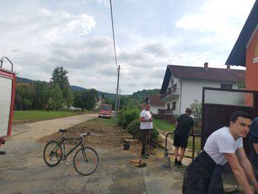 Vatrogasci DVD-a Zakorenje nakon poplave spašavali svoj vatrogasni dom