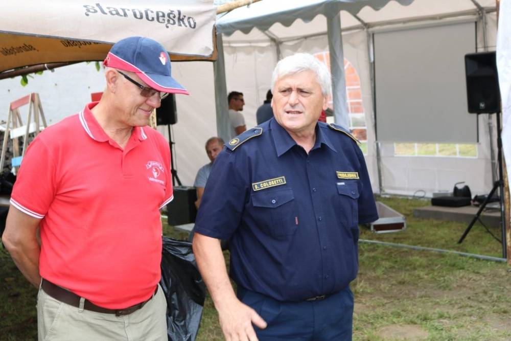 150 mladih, budućih vatrogasaca demonstriralo vještinu