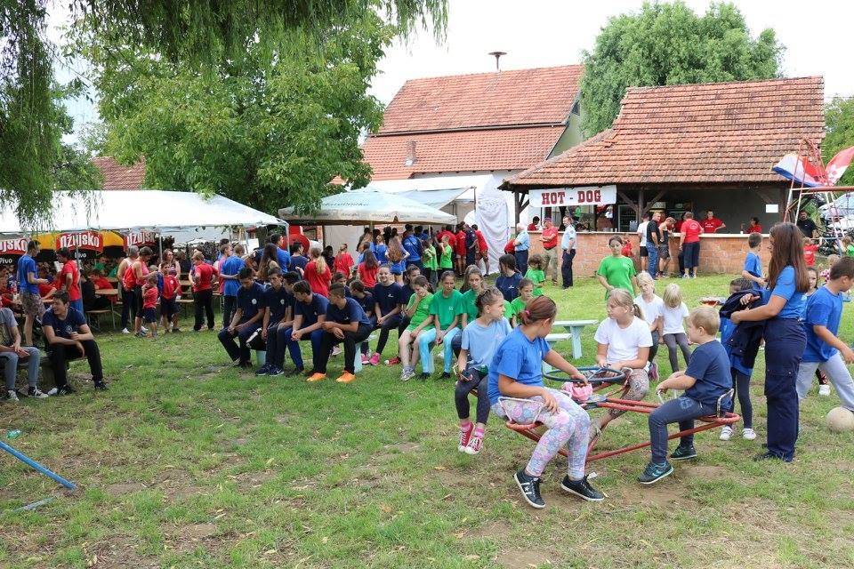 150 mladih, budućih vatrogasaca demonstriralo vještinu