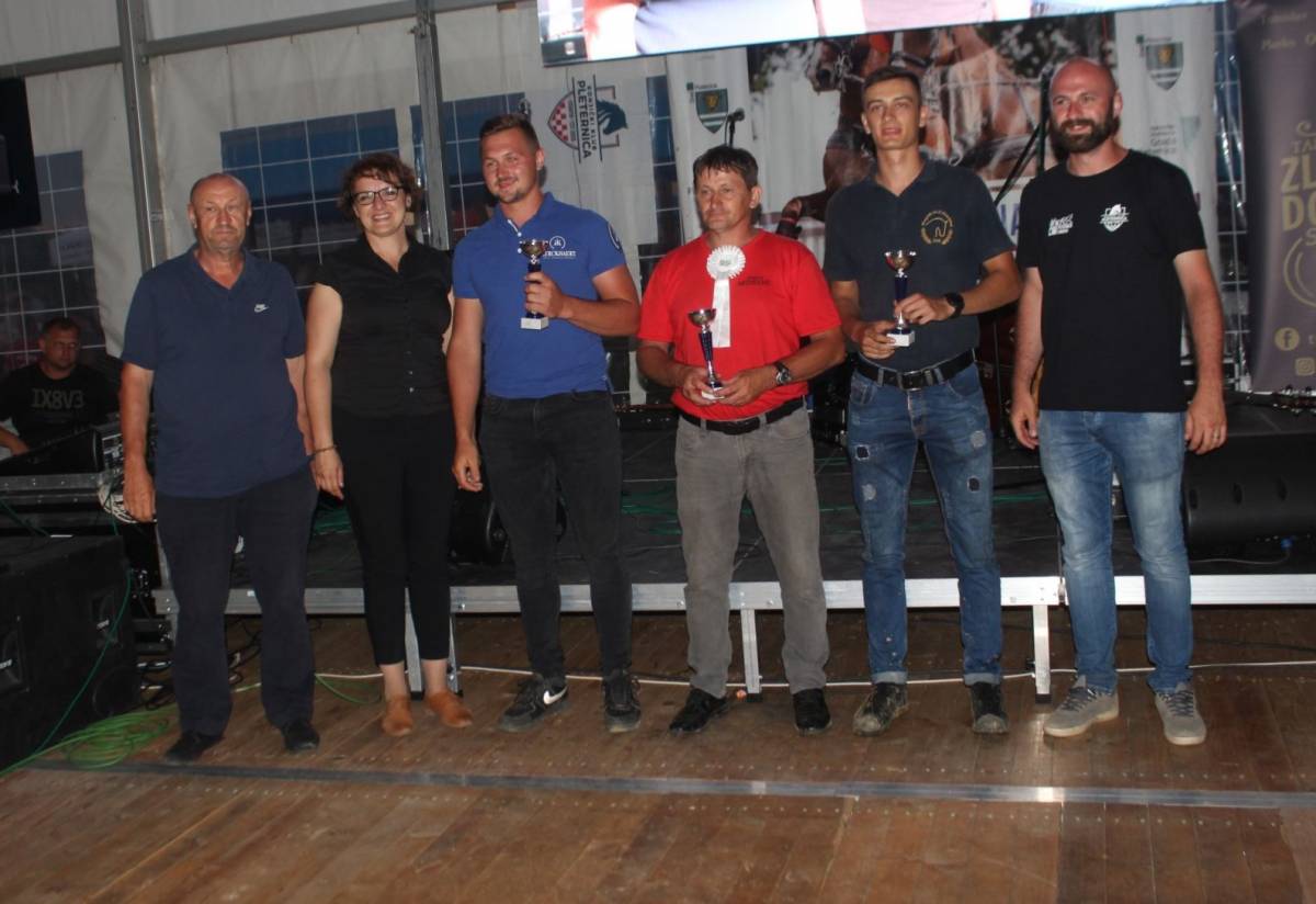 Međunarodni konjički turnir Pleternica: U konjičkoj noćnoj utrci na prvom mjestu našao se Adam Dorić i osvojio 550 eura