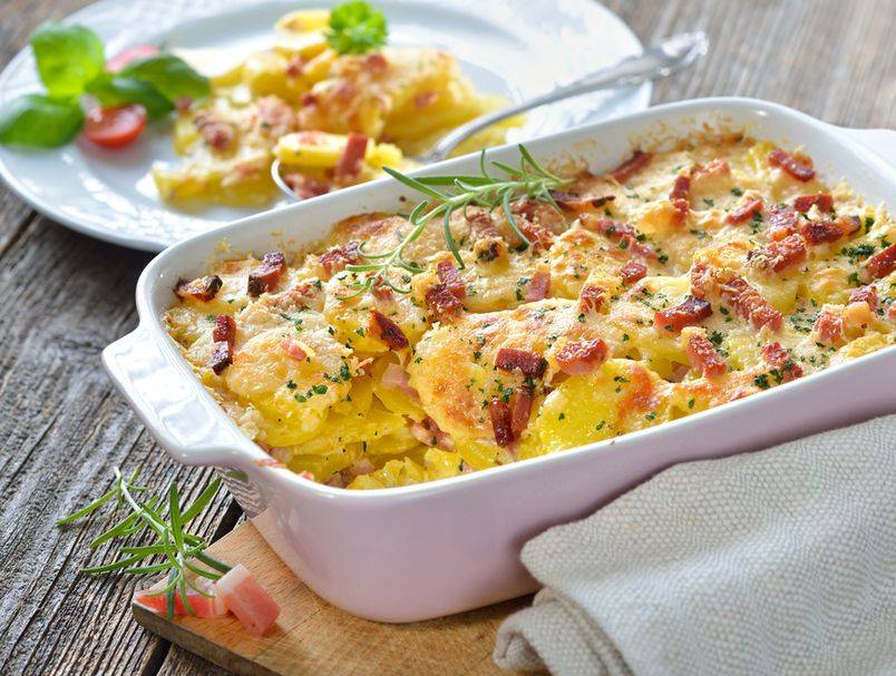 Recept za savršeni zapečeni krumpir sa sirom kojem je teško naći manu