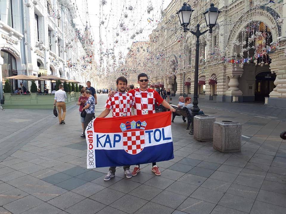 Večeras će se u Moskvi vijoriti i natpis ʺKAPTOLʺ: Eduardo, Dario i Zlatko  na finalnoj utakmici