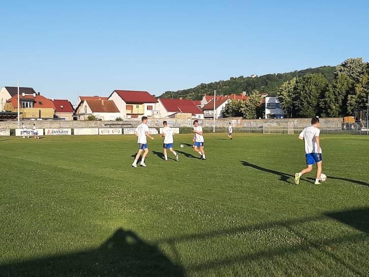 NOVA SEZONA  3. NL - Istok: Nogometaši Slavonije u subotu gostuju kod Borca u Kneževim Vinogradima 