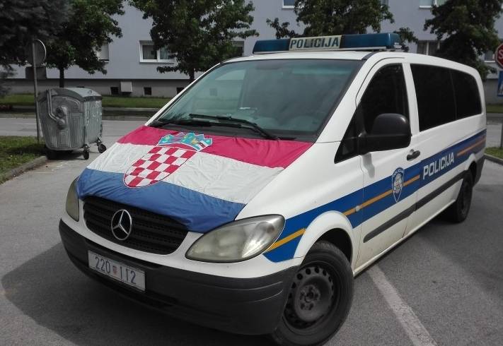 Policijski službenici PU požeško-slavonske uz Vatrene