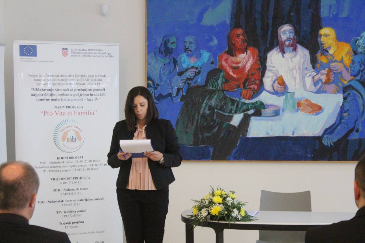 Caritas Požeške biskupije predstavio ciljeve i aktivnosti projekta ʺPro Vita et Familiaʺ