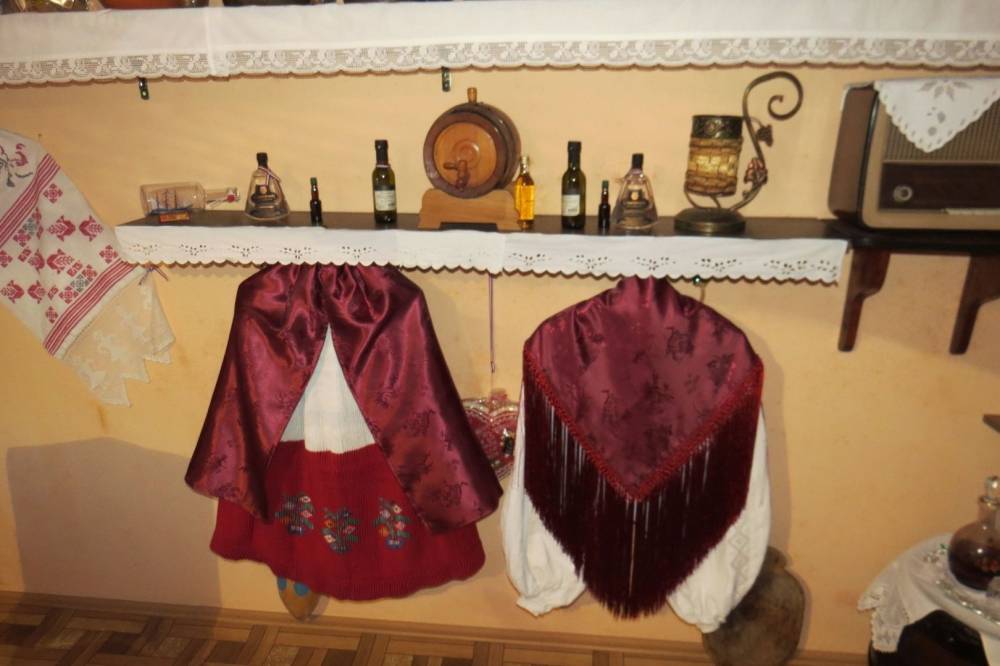 Velika ljubav Ankice Pipić prema starinama i raznim rukotvorinama