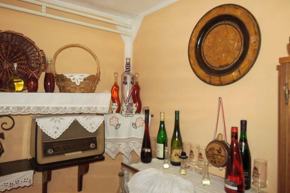 Velika ljubav Ankice Pipić prema starinama i raznim rukotvorinama