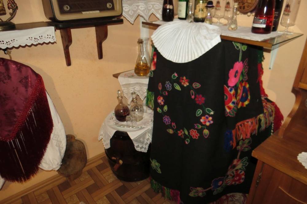 Velika ljubav Ankice Pipić prema starinama i raznim rukotvorinama