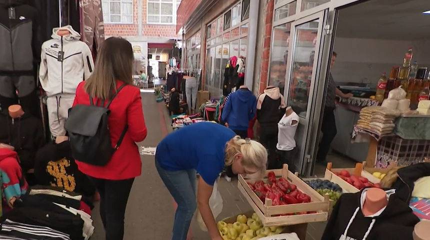 ŠOPING U BOSANSKOM BRODU: Pogledajte kakve su cijene brašna, mlijeka, svinjetine...