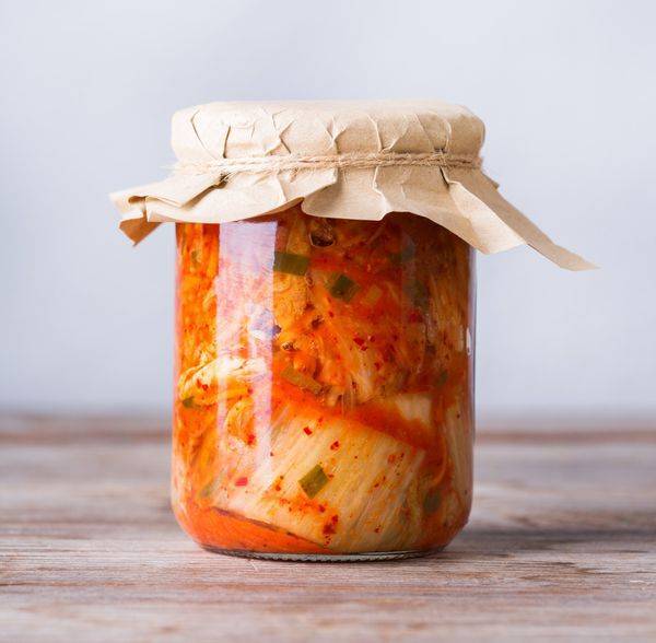 Kako napraviti kimchi kod kuće? Fermentirani kupus koji ide uz ʺsveʺ