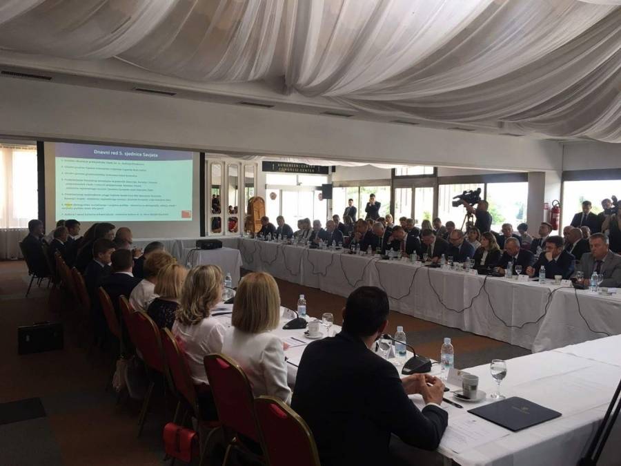 Župan Tomašević na sjednici Savjeta za Slavoniju, Baranju i Srijem