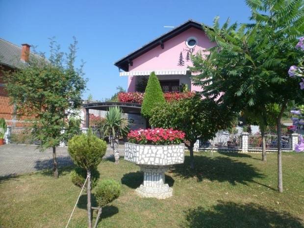 Natjecanje za najljepšu okućnicu Grada Lipika preselilo na Facebook