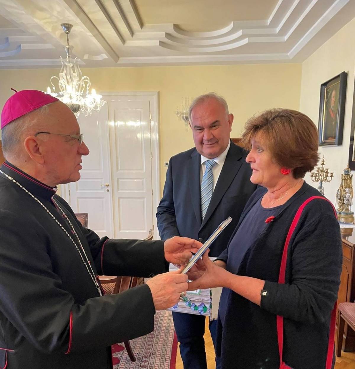 Biskup primio zamjenika požeško-slavonske županice