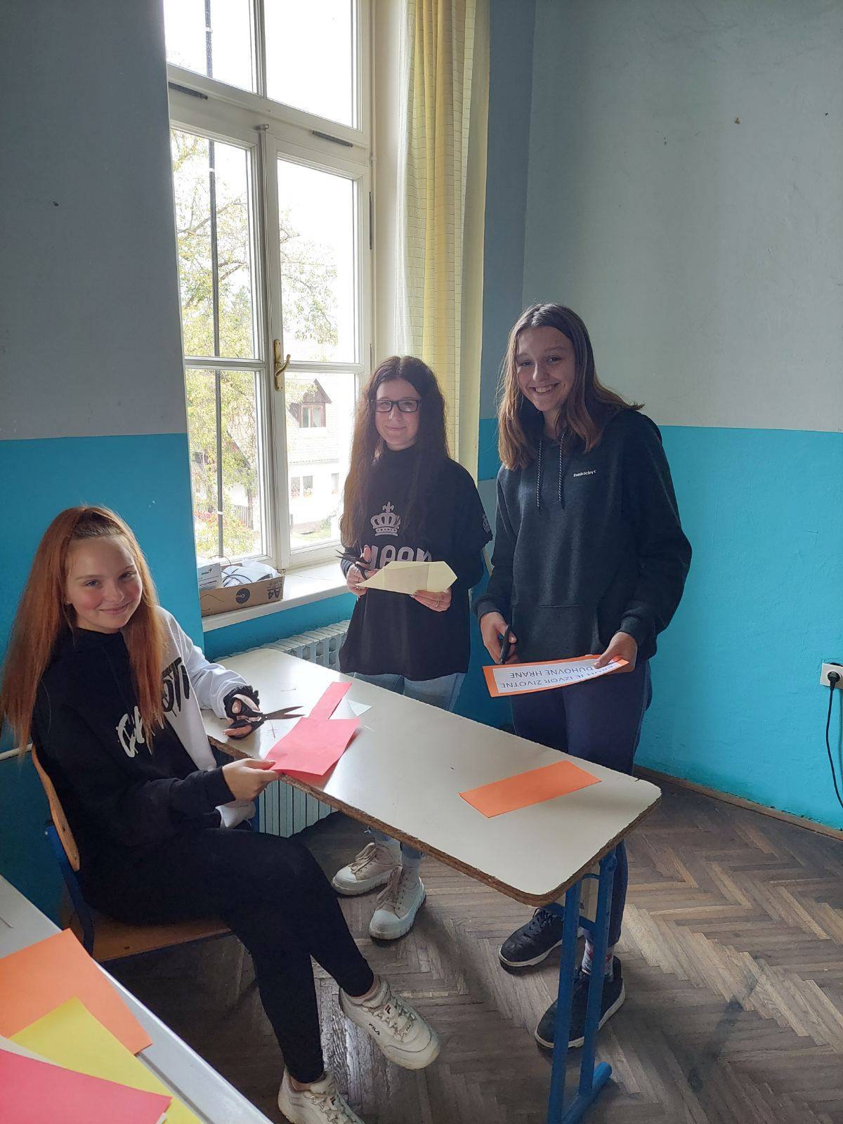 Sa zahvalnošću za plodove zemlje na Poljoprivredno-prehrambenoj školi obilježeni Dani kruha