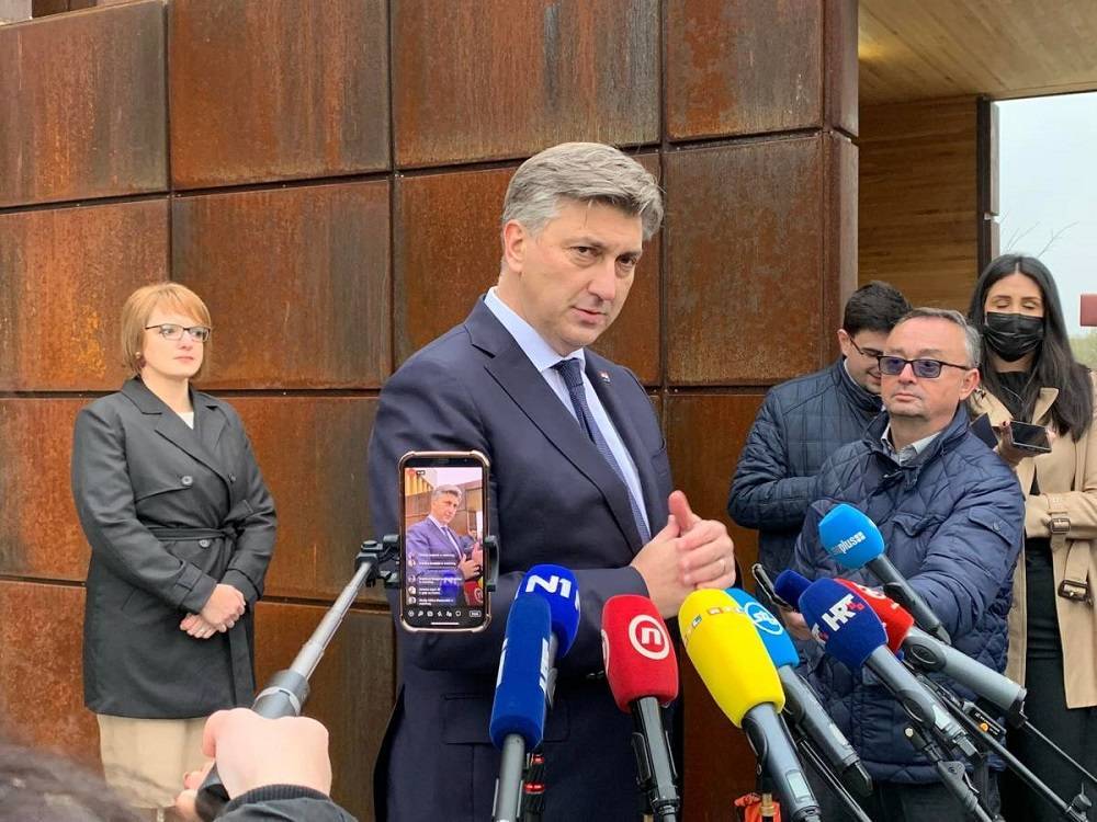 Plenković najavio povećanje minimalne plaće. Pogledajte koliko će iznositi od 1. siječnja 2023.