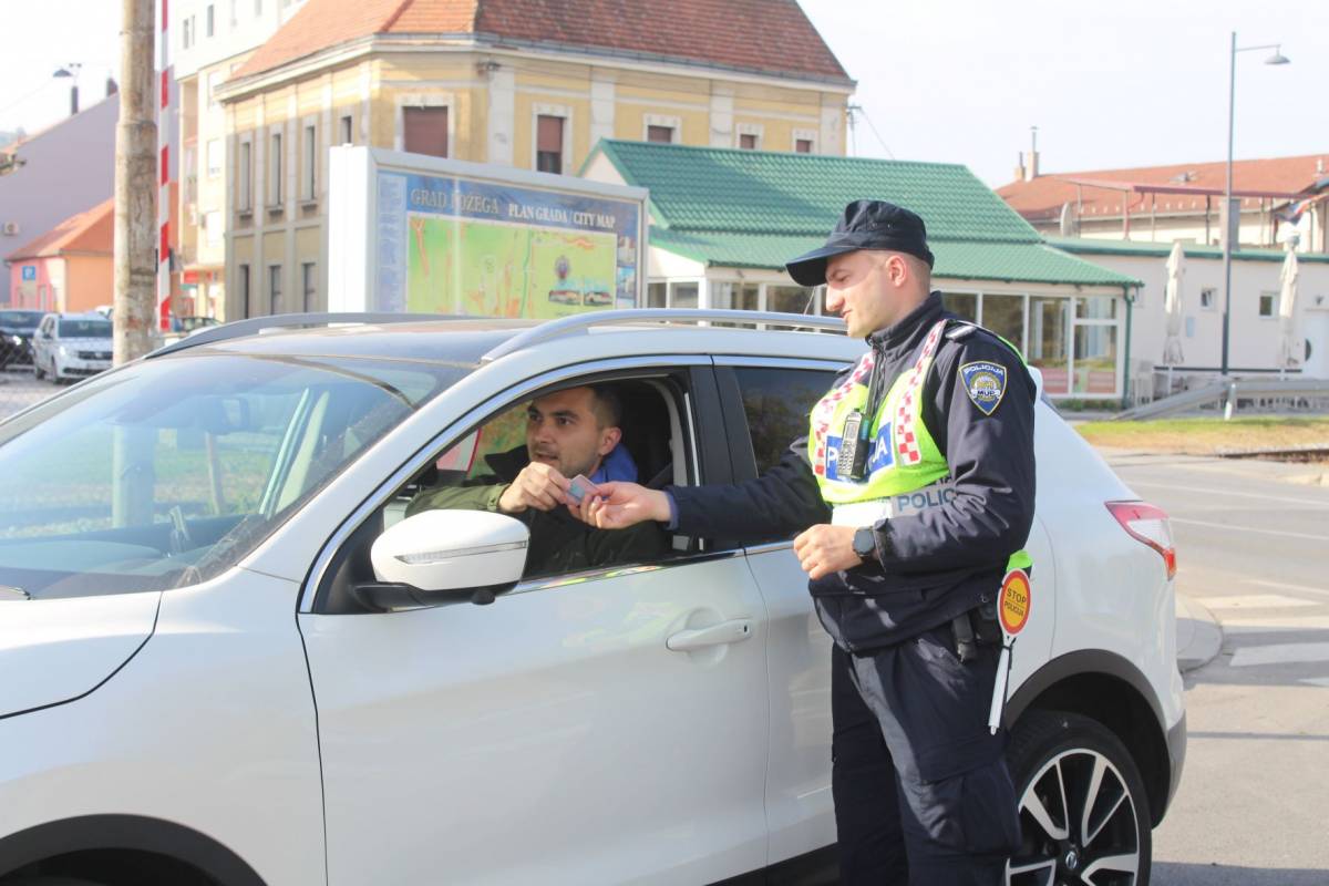 PU požeško-slavonska, AK Požega i HŽ infrastruktura proveli akciju ʺVlak je uvijek bržiʺ
