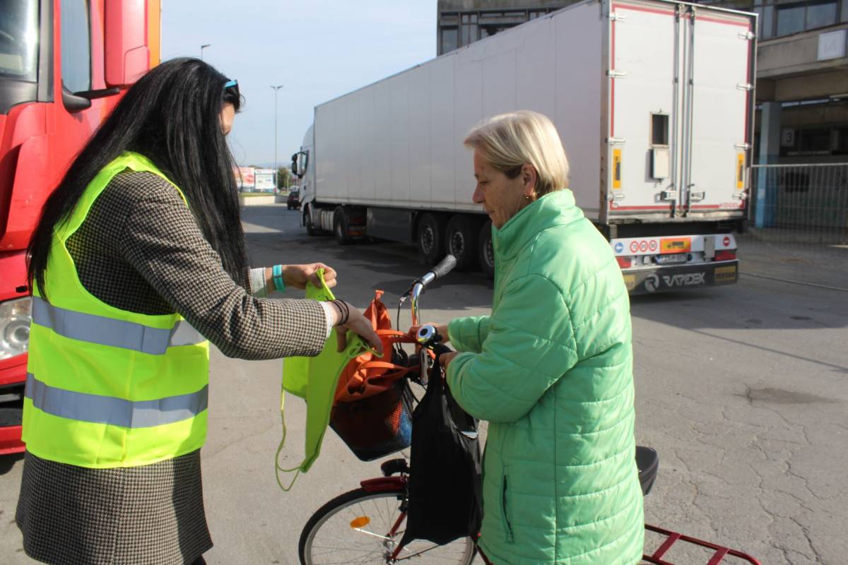 PU požeško-slavonska, AK Požega i HŽ infrastruktura proveli akciju ʺVlak je uvijek bržiʺ