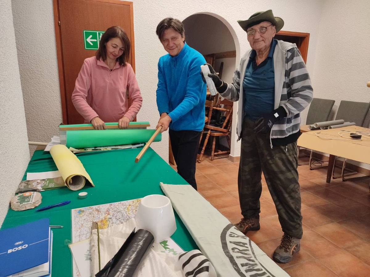 Radna akcija članova HPD ʺSokolovacʺ Požega na PD ʺLapjakʺ u Velikoj