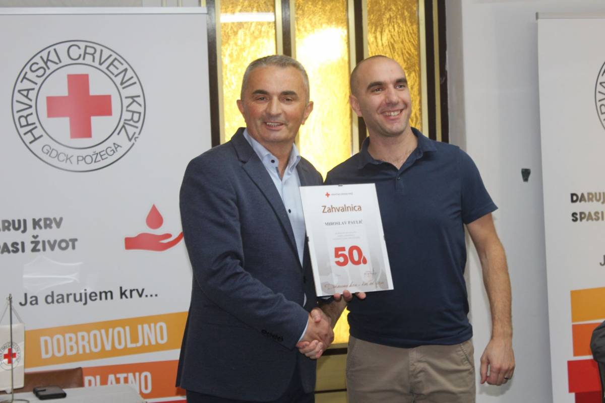 Dodijeljena priznanja višestrukim darivateljima krvi