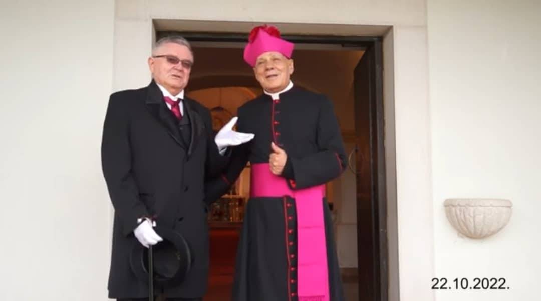 Prijateljstvo koje donosi ljepotu i darove: Monsinjor Devčić i gradonačelnik Ronko