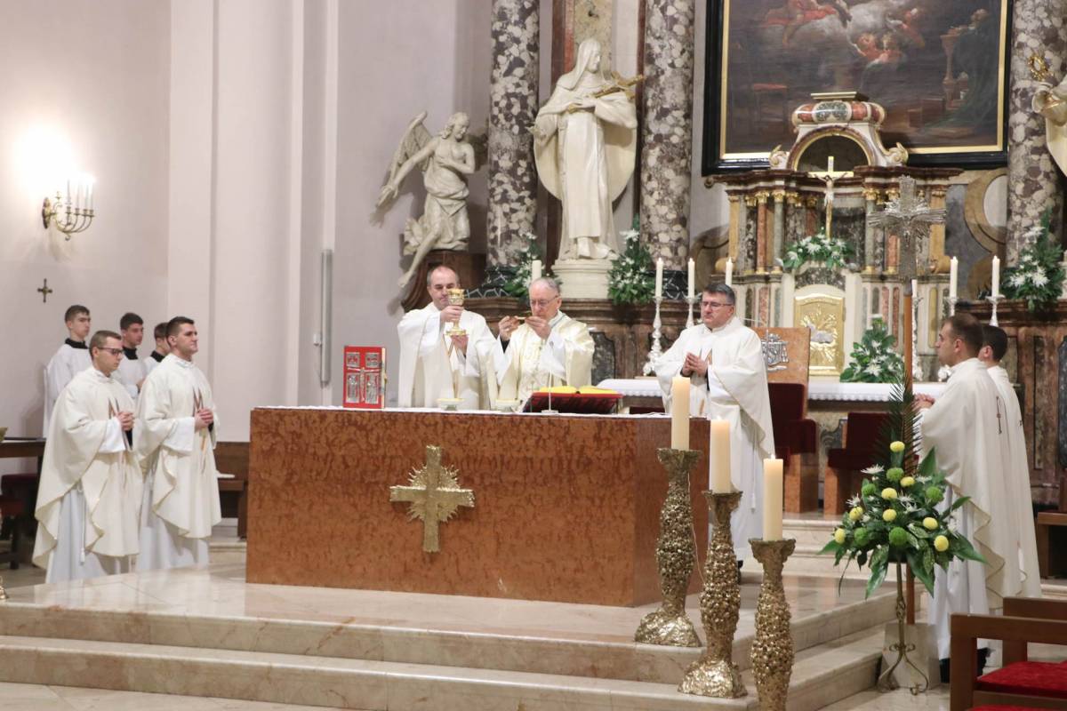 Euharistijsko slavlje za članove Saveza lovačkih društava PSŽ u požeškoj Katedrali 