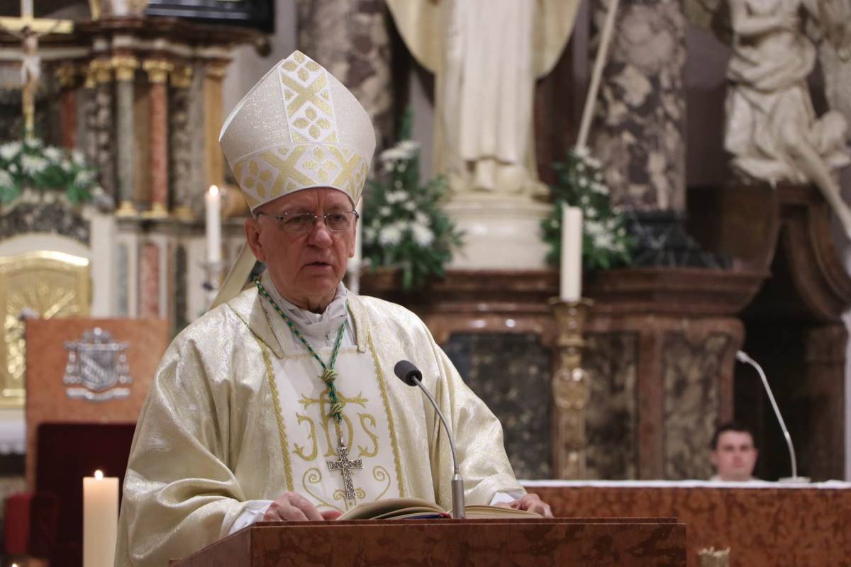 Euharistijsko slavlje za članove Saveza lovačkih društava PSŽ u požeškoj Katedrali 